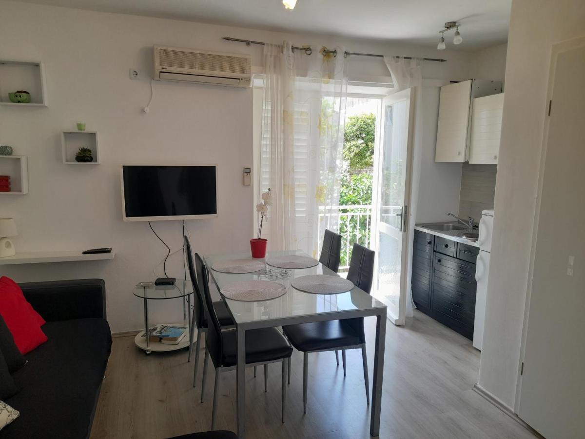 Apartment Roky Хвар Экстерьер фото