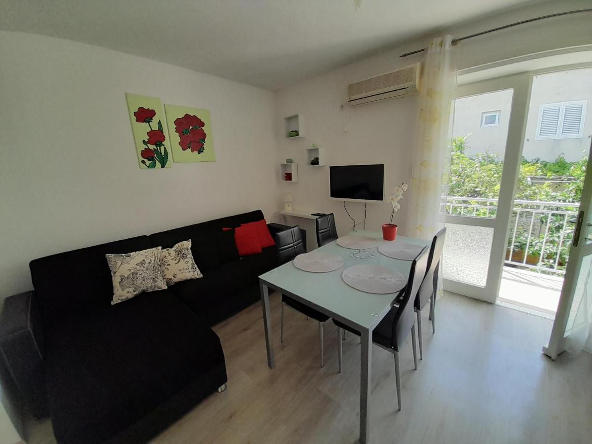 Apartment Roky Хвар Экстерьер фото