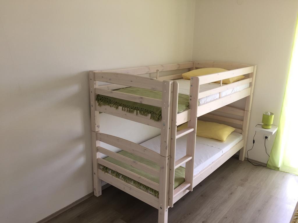 Apartment Roky Хвар Экстерьер фото